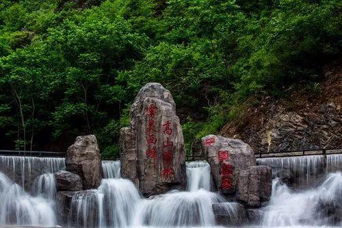 救援受困的向导